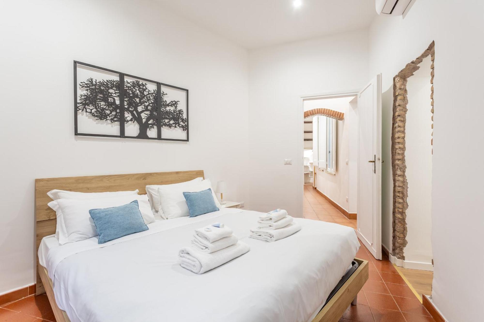 2 Bdr Navona Quintessential Charm Apartment Рим Екстериор снимка