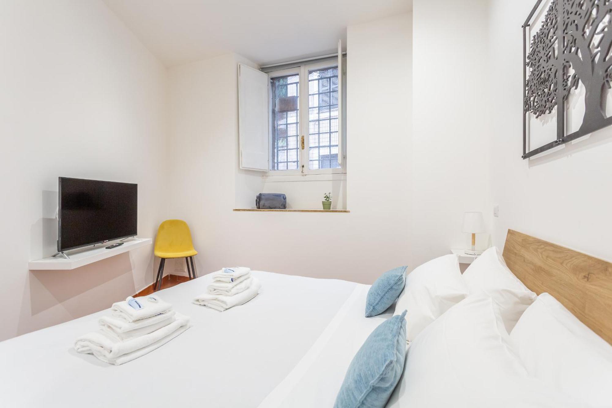 2 Bdr Navona Quintessential Charm Apartment Рим Екстериор снимка